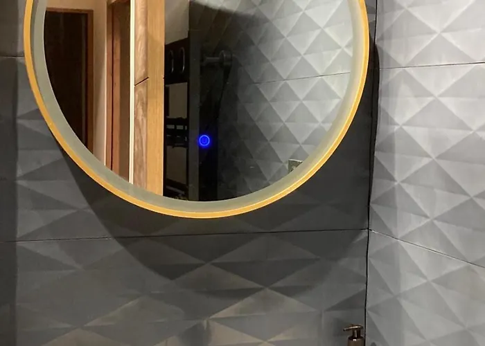 Maison A La Campagne Proche Du Futuroscope, Aquascope 6pers Montamisé